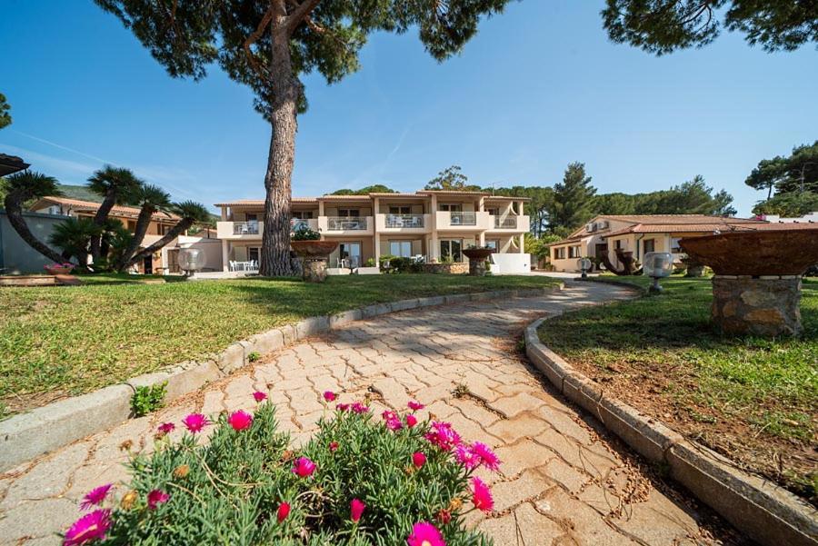 Residence Le Grazie Est Capoliveri  Exterior foto